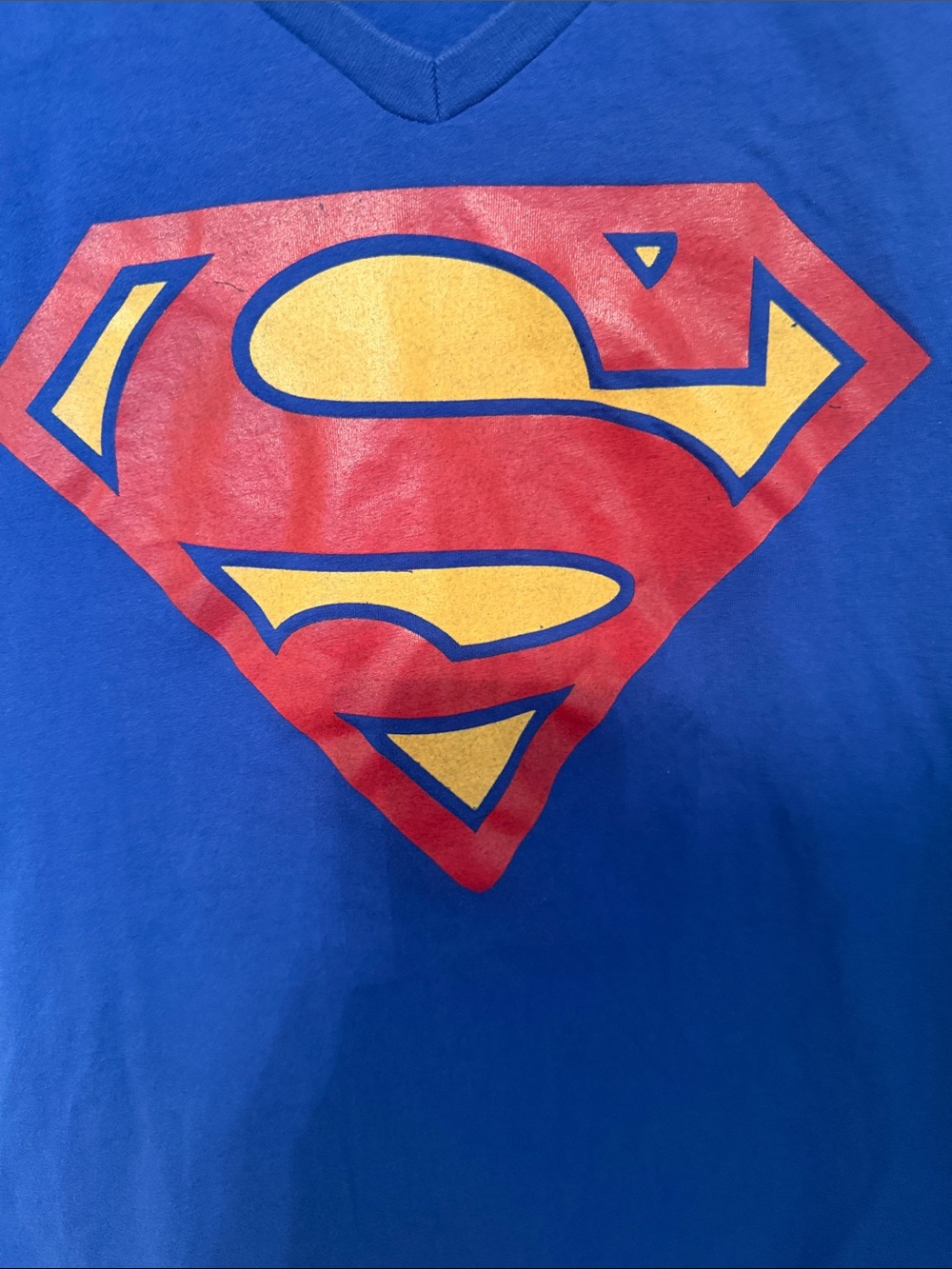 Women's Superman V-Neck Graphic T-Shirt, Blue, Size M - Picture 3 of 7